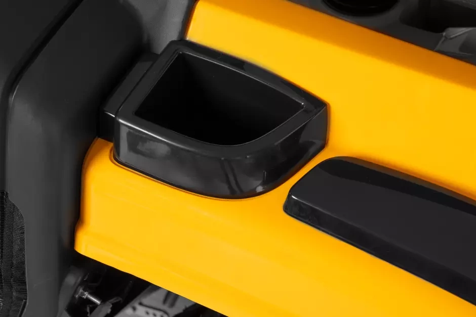 Traktor ogrodowy Stiga Estate 398 W SE + pług 110 cm + łańcuchy + przyczepka