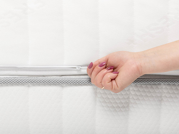 Materac sprężynowy ALYA 140/200 Black Red White