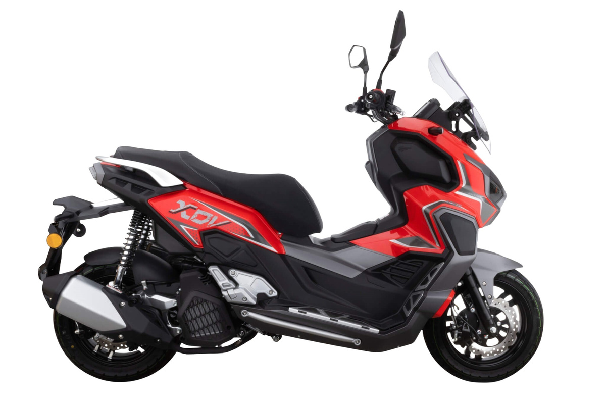Skuter Junak XDV 125 - 125 cm3 - Transport GRATIS.