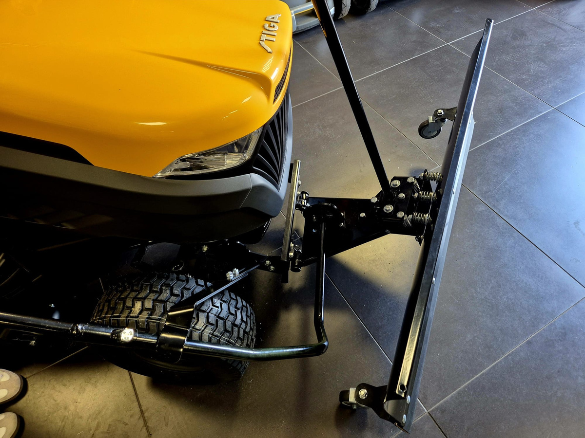 Pług 110 cm + Łańcuchy + Mocowanie do Traktorków Stiga Estate/ Tornado 384/398