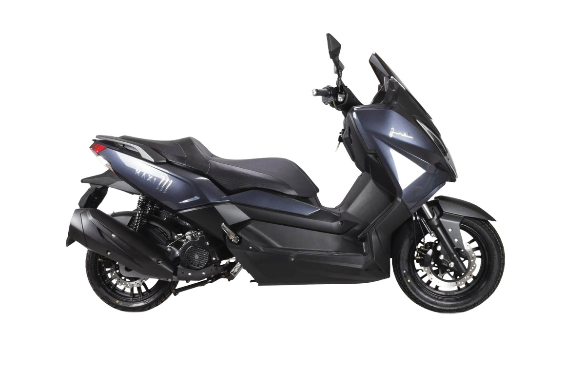 Skuter Junak 711 - 125 cm3 - Transport GRATIS